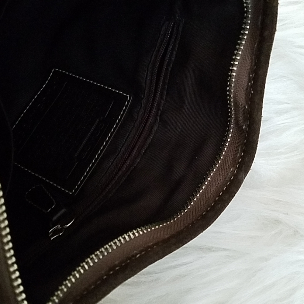 SOLD• COACH| Brown Signature Logo Leather Bags - Picture 6 of 6